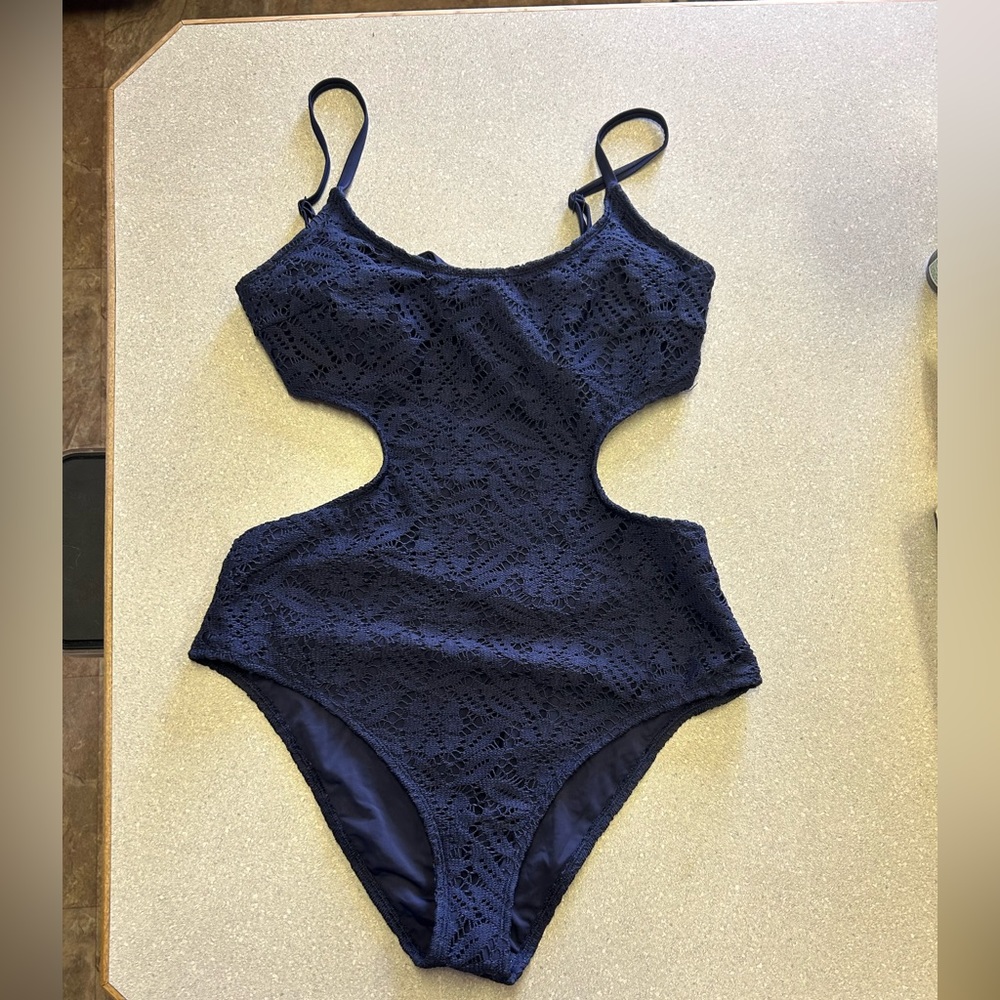 Aerie blue women’s swimsuit